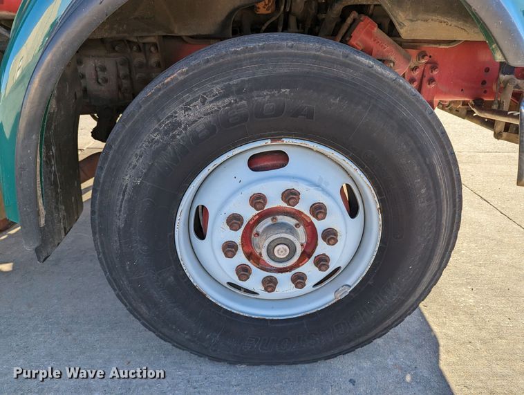 image for item LK9475 2002 Sterling L-Line  flatbed truck