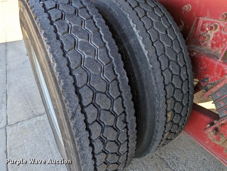 image for item LK9475 2002 Sterling L-Line  flatbed truck