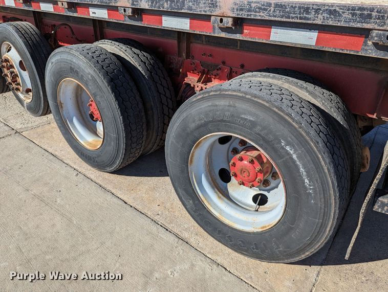 image for item LK9475 2002 Sterling L-Line  flatbed truck