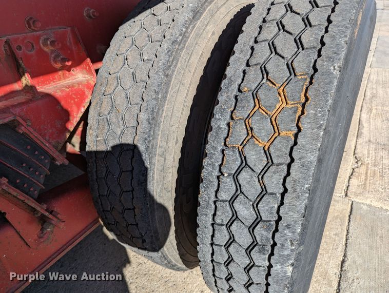 image for item LK9475 2002 Sterling L-Line  flatbed truck