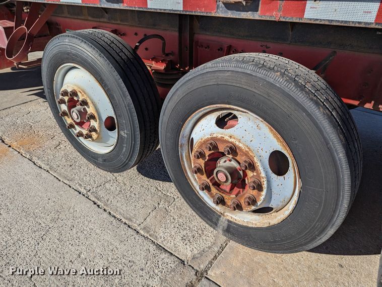 image for item LK9475 2002 Sterling L-Line  flatbed truck