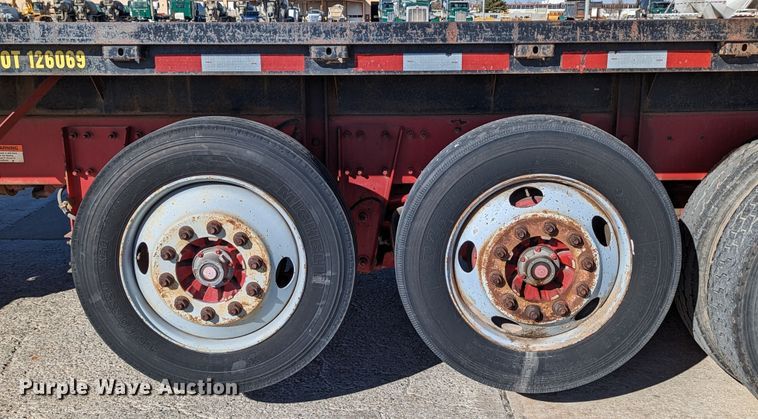 image for item LK9475 2002 Sterling L-Line  flatbed truck