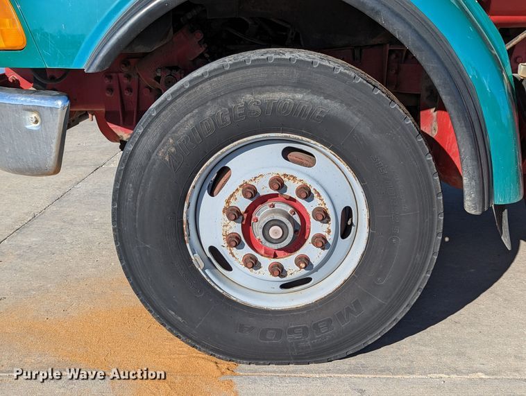 image for item LK9475 2002 Sterling L-Line  flatbed truck