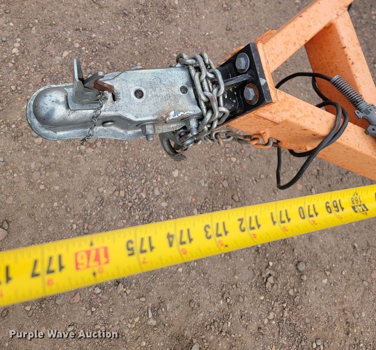 image for item LL9690 2007 Ver-Mac  message board trailer