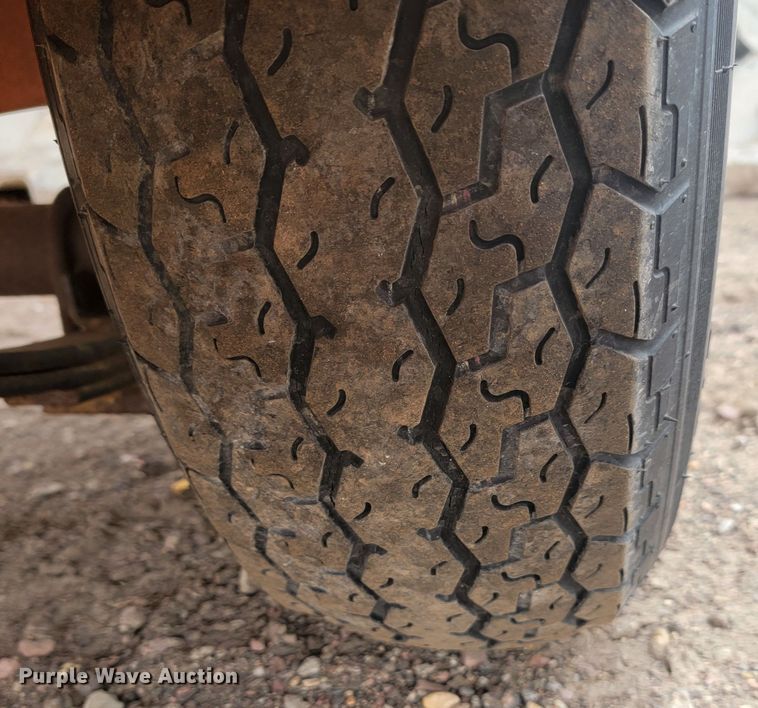 image for item LL9690 2007 Ver-Mac  message board trailer