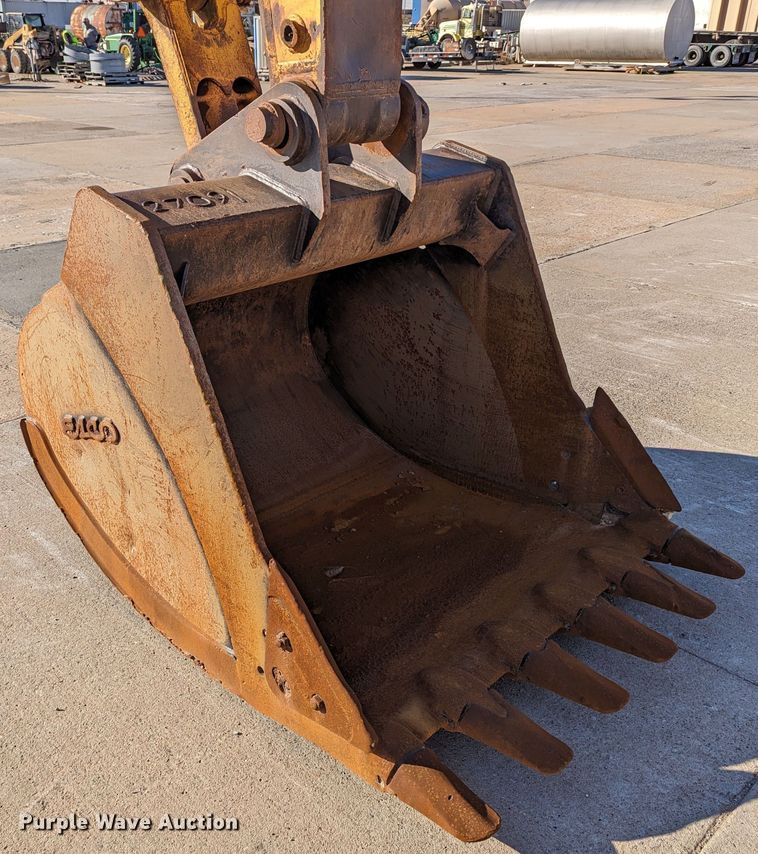 image for item LP9204 2015 Komatsu PC290LC-11  excavator