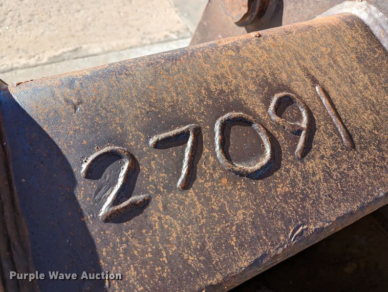 image for item LP9204 2015 Komatsu PC290LC-11  excavator