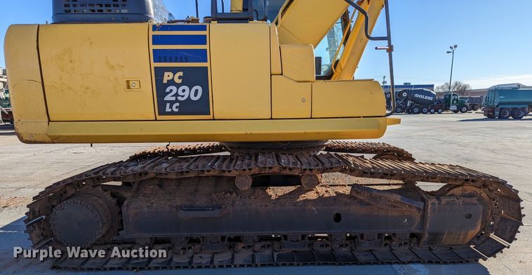 image for item LP9204 2015 Komatsu PC290LC-11  excavator
