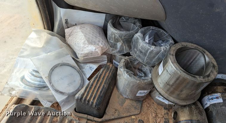 image for item LP9204 2015 Komatsu PC290LC-11  excavator