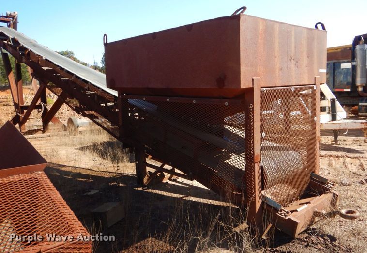 image for item LT9037 Shop built  conveyor