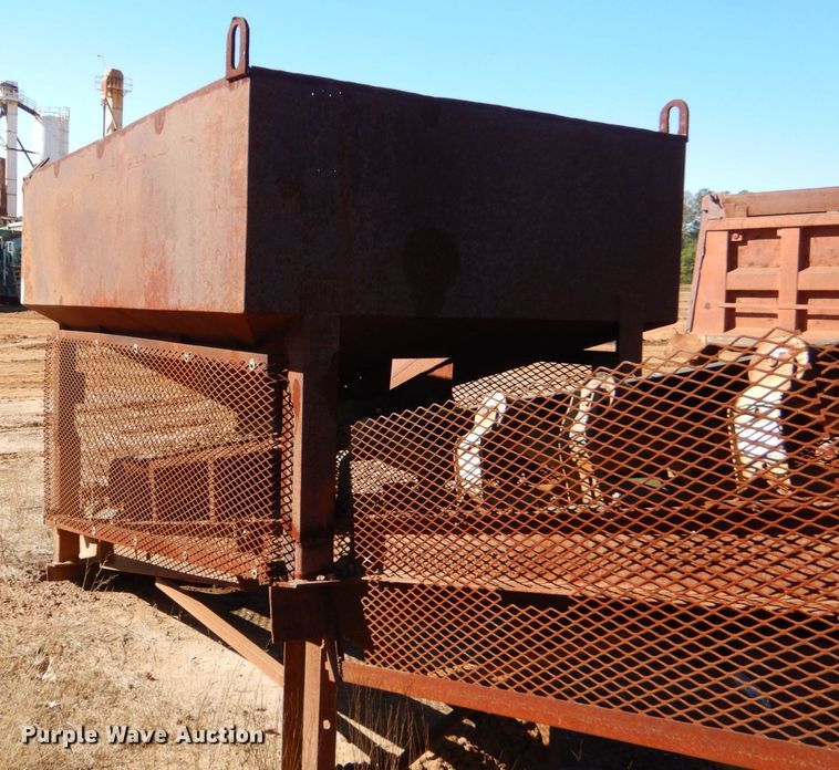 image for item LT9037 Shop built  conveyor