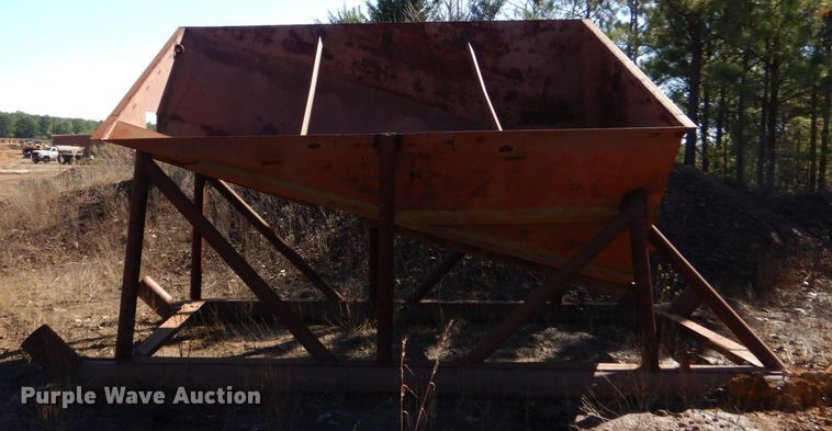 image for item LT9037 Shop built  conveyor