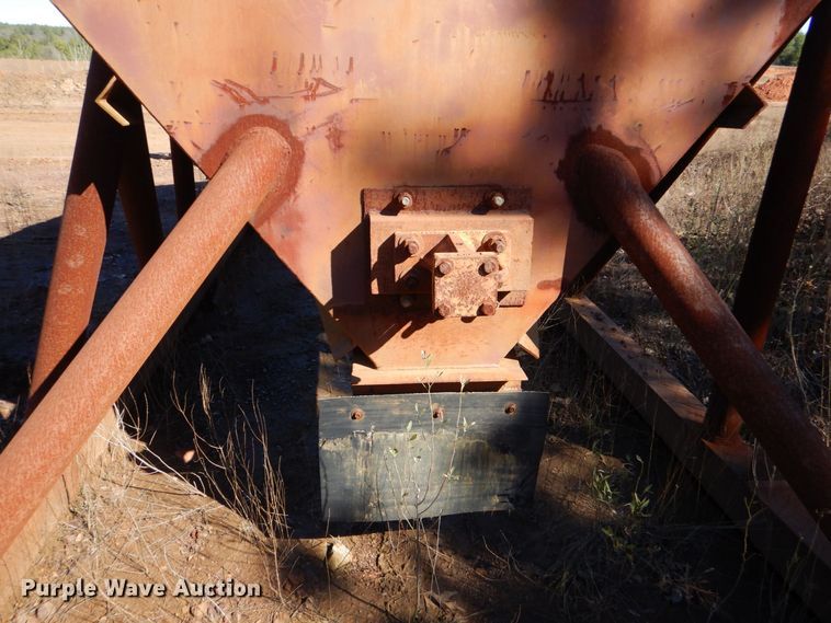 image for item LT9037 Shop built  conveyor