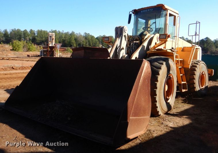 image for item LT9039 2005 Volvo L150E  wheel loader