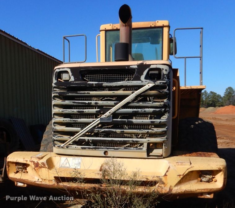 image for item LT9039 2005 Volvo L150E  wheel loader
