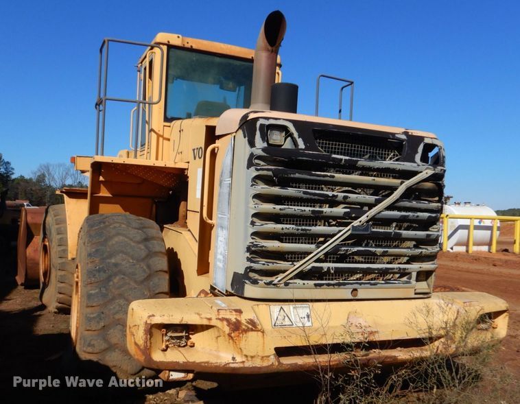 image for item LT9039 2005 Volvo L150E  wheel loader