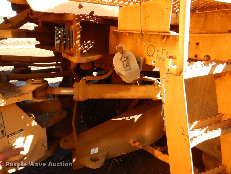 image for item LT9039 2005 Volvo L150E  wheel loader