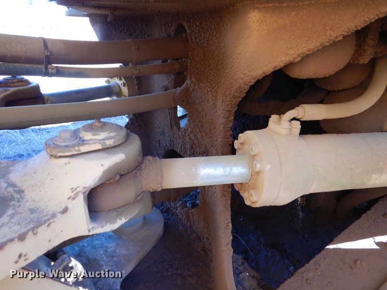 image for item LT9039 2005 Volvo L150E  wheel loader