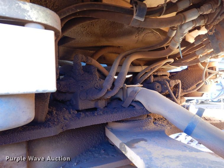 image for item LT9039 2005 Volvo L150E  wheel loader