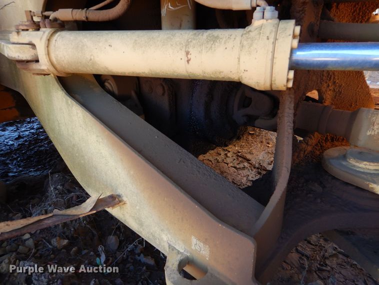 image for item LT9039 2005 Volvo L150E  wheel loader