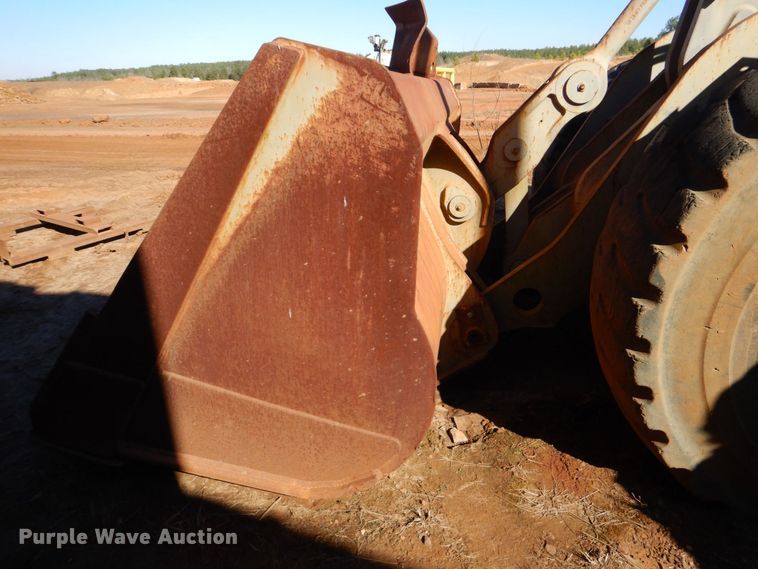 image for item LT9039 2005 Volvo L150E  wheel loader