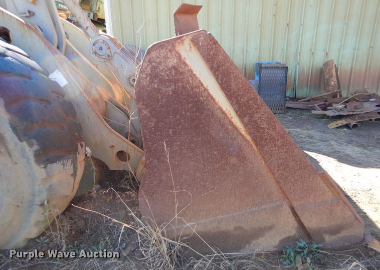 image for item LT9039 2005 Volvo L150E  wheel loader