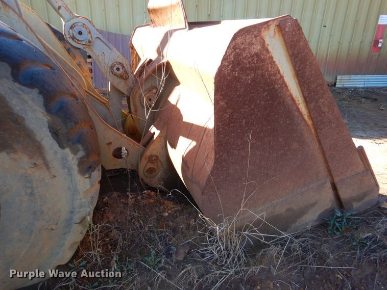 image for item LT9039 2005 Volvo L150E  wheel loader