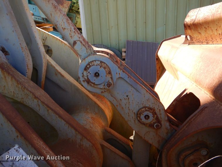 image for item LT9039 2005 Volvo L150E  wheel loader