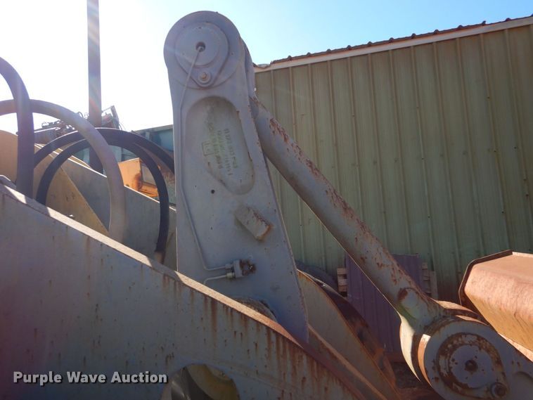 image for item LT9039 2005 Volvo L150E  wheel loader