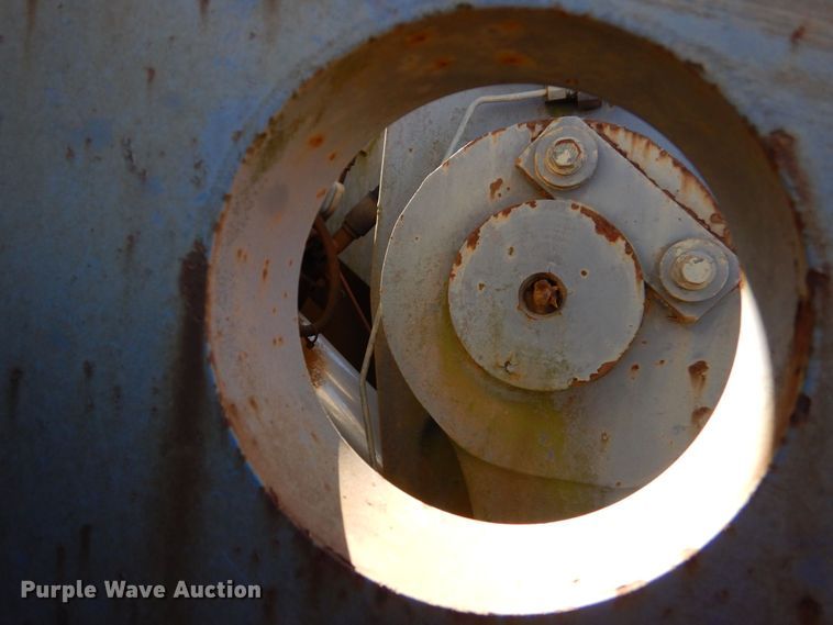 image for item LT9039 2005 Volvo L150E  wheel loader