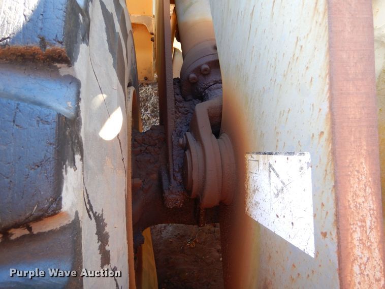 image for item LT9039 2005 Volvo L150E  wheel loader