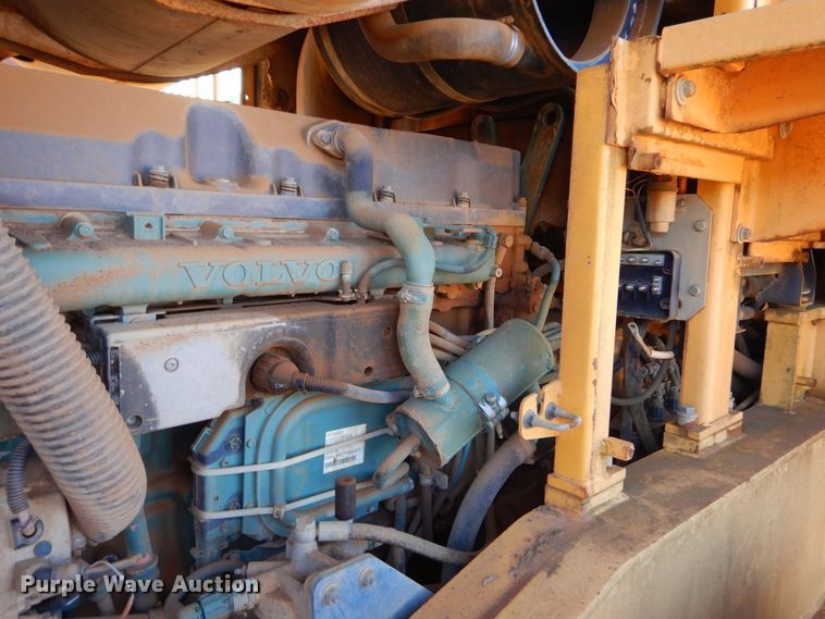 image for item LT9039 2005 Volvo L150E  wheel loader