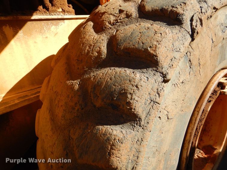 image for item LT9039 2005 Volvo L150E  wheel loader