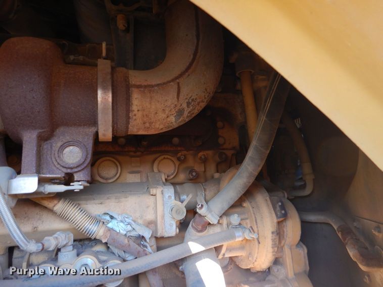 image for item LT9040 2006 Caterpillar 966H  wheel loader