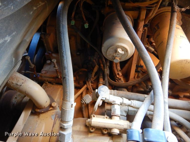 image for item LT9040 2006 Caterpillar 966H  wheel loader