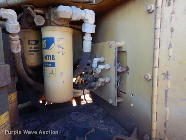 image for item LT9040 2006 Caterpillar 966H  wheel loader