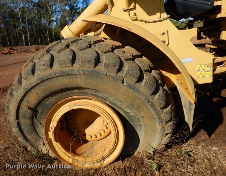 image for item LT9040 2006 Caterpillar 966H  wheel loader