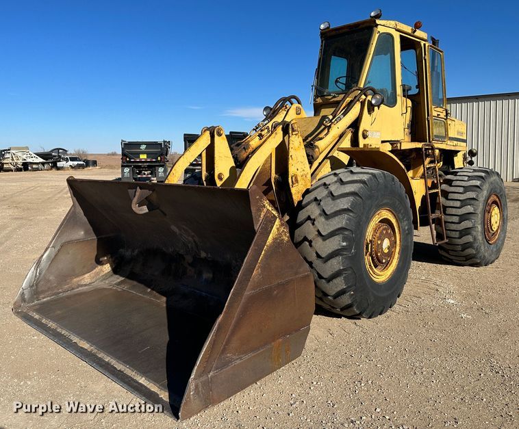 image for item LT9310 1974 Fiat-Allis 745HB  wheel loader
