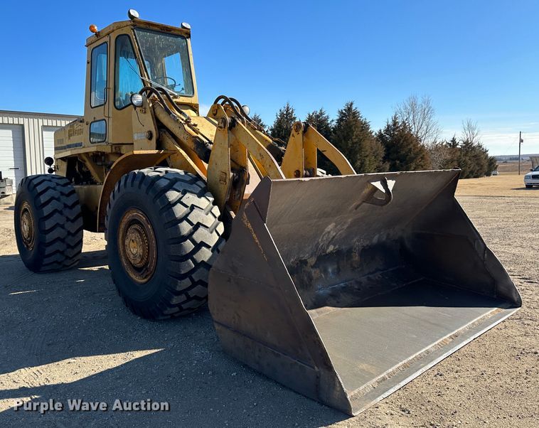 image for item LT9310 1974 Fiat-Allis 745HB  wheel loader