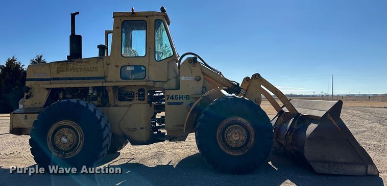 image for item LT9310 1974 Fiat-Allis 745HB  wheel loader
