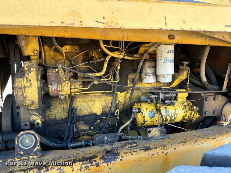 image for item LT9310 1974 Fiat-Allis 745HB  wheel loader