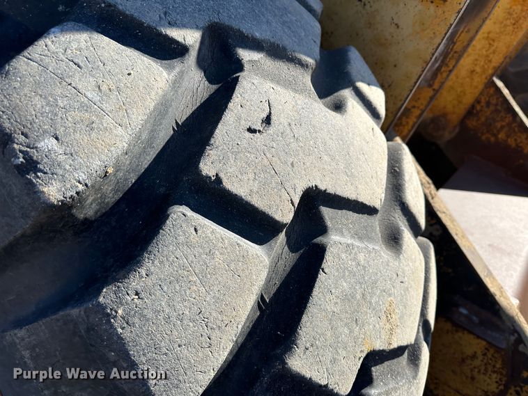 image for item LT9310 1974 Fiat-Allis 745HB  wheel loader