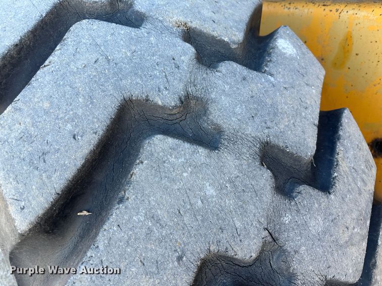 image for item LT9310 1974 Fiat-Allis 745HB  wheel loader