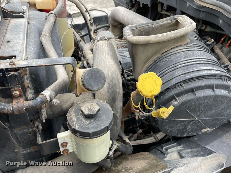 image for item MA9809 2016 International 7600  vacuum truck