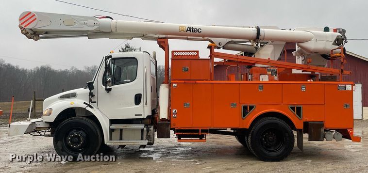image for item MA9844 2008 Freightliner Business Class M2  bucket truck