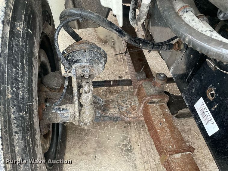 image for item MA9844 2008 Freightliner Business Class M2  bucket truck