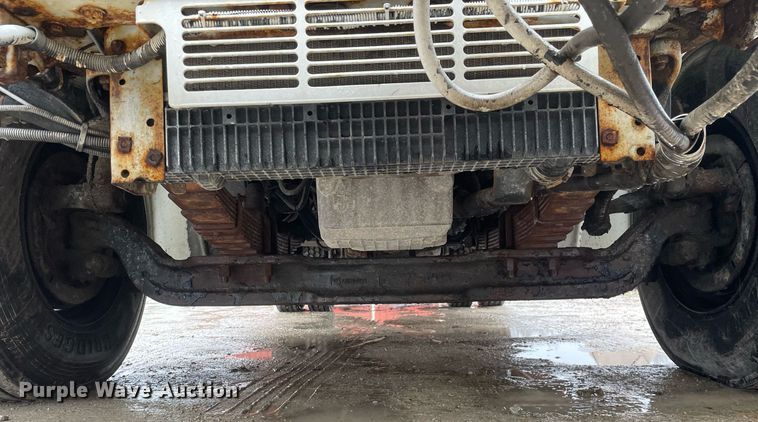 image for item MA9844 2008 Freightliner Business Class M2  bucket truck