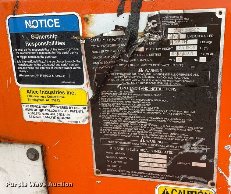 image for item MA9844 2008 Freightliner Business Class M2  bucket truck