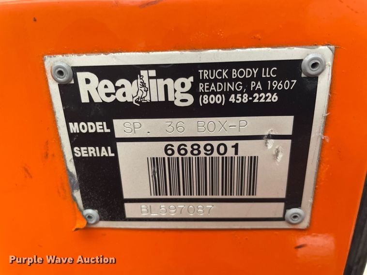 image for item MA9844 2008 Freightliner Business Class M2  bucket truck