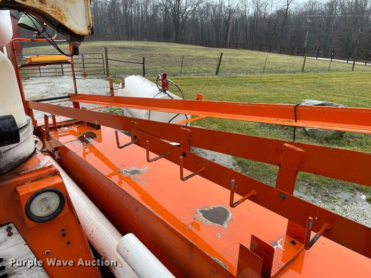 image for item MA9844 2008 Freightliner Business Class M2  bucket truck